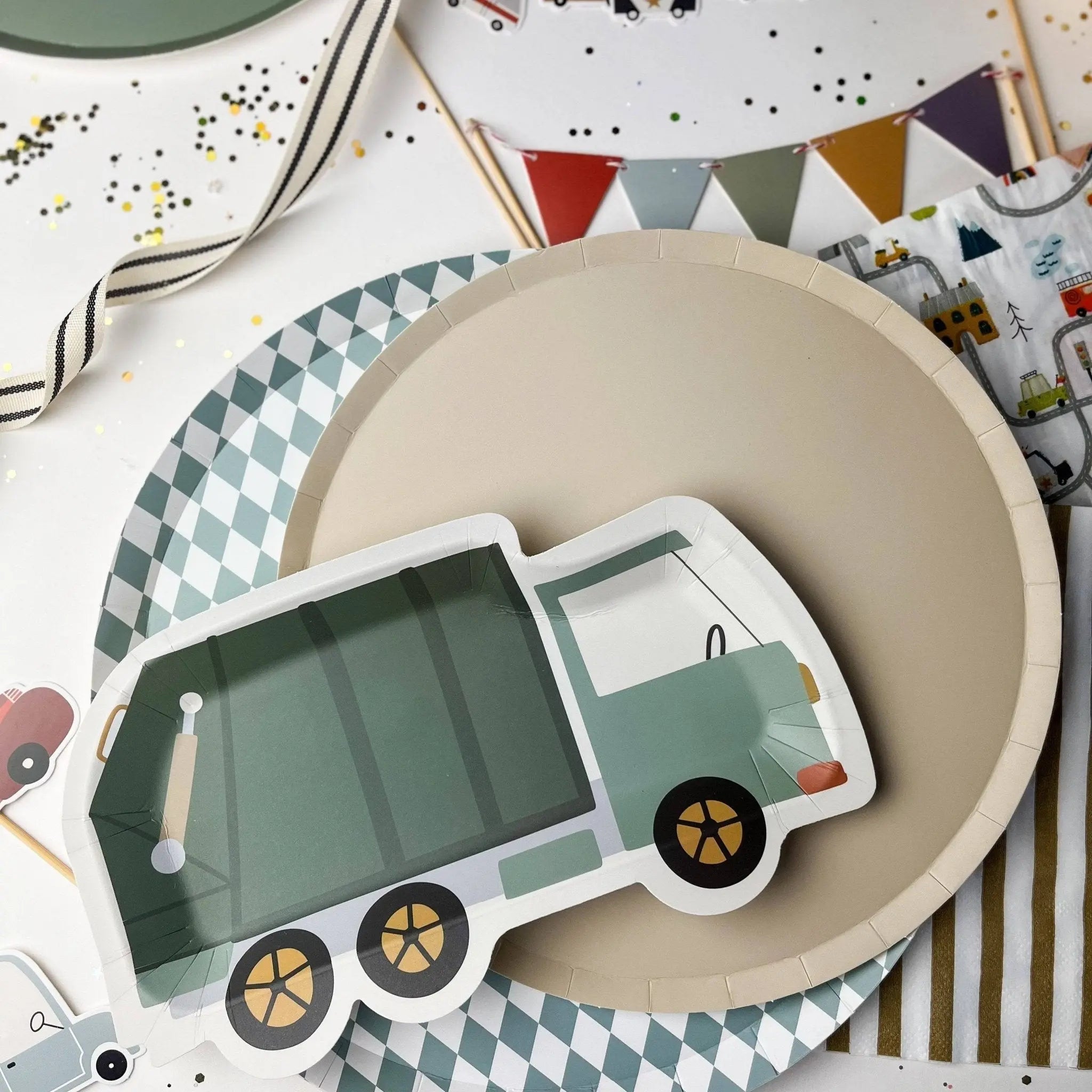 Beige Paper Party Plate (12pcs)
