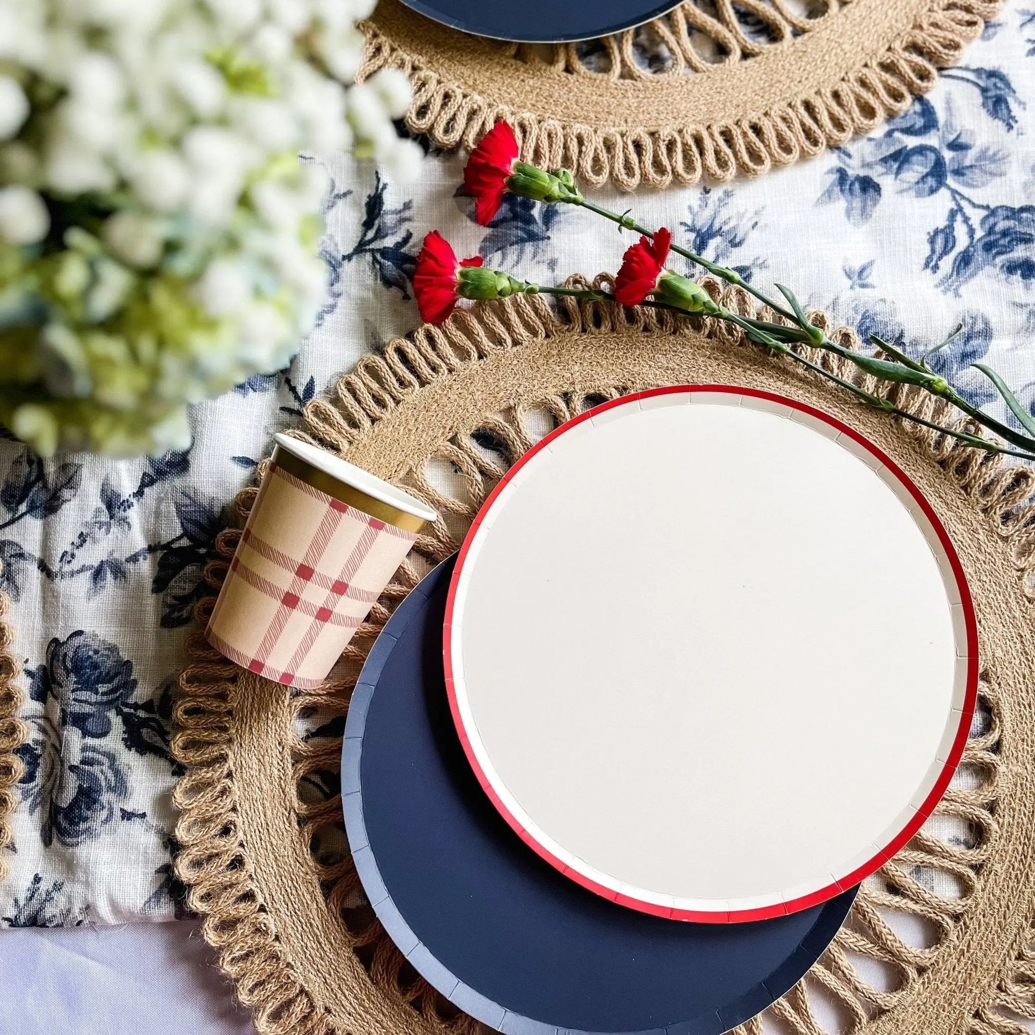 Cream Plate Red Trim, Paper Party Plate (8pcs)