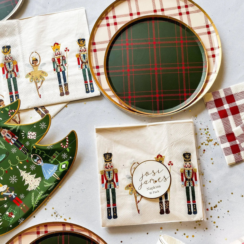 Farmhouse Christmas Dessert Paper Plate (8pcs)
