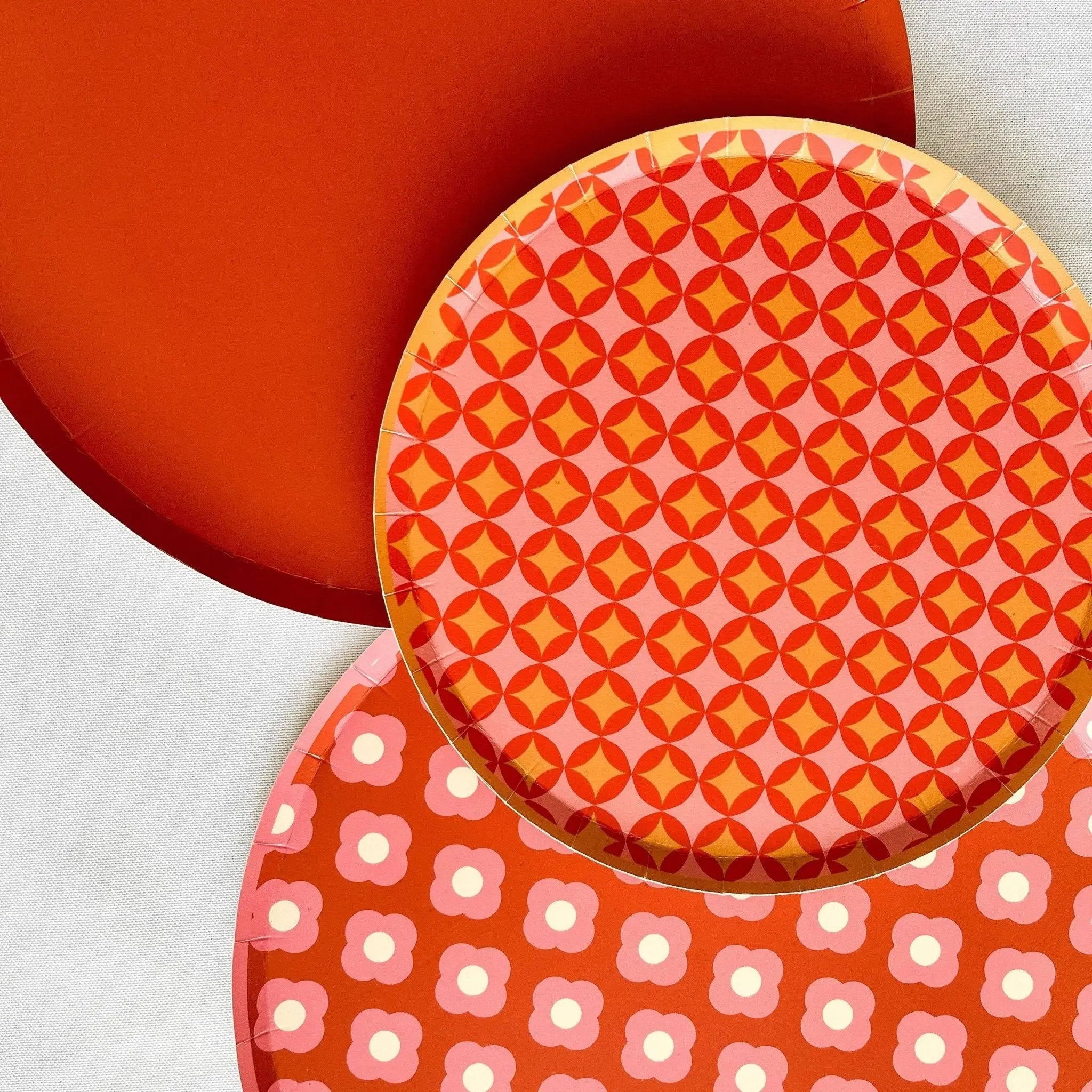 Groovy Party Plate (8pcs)