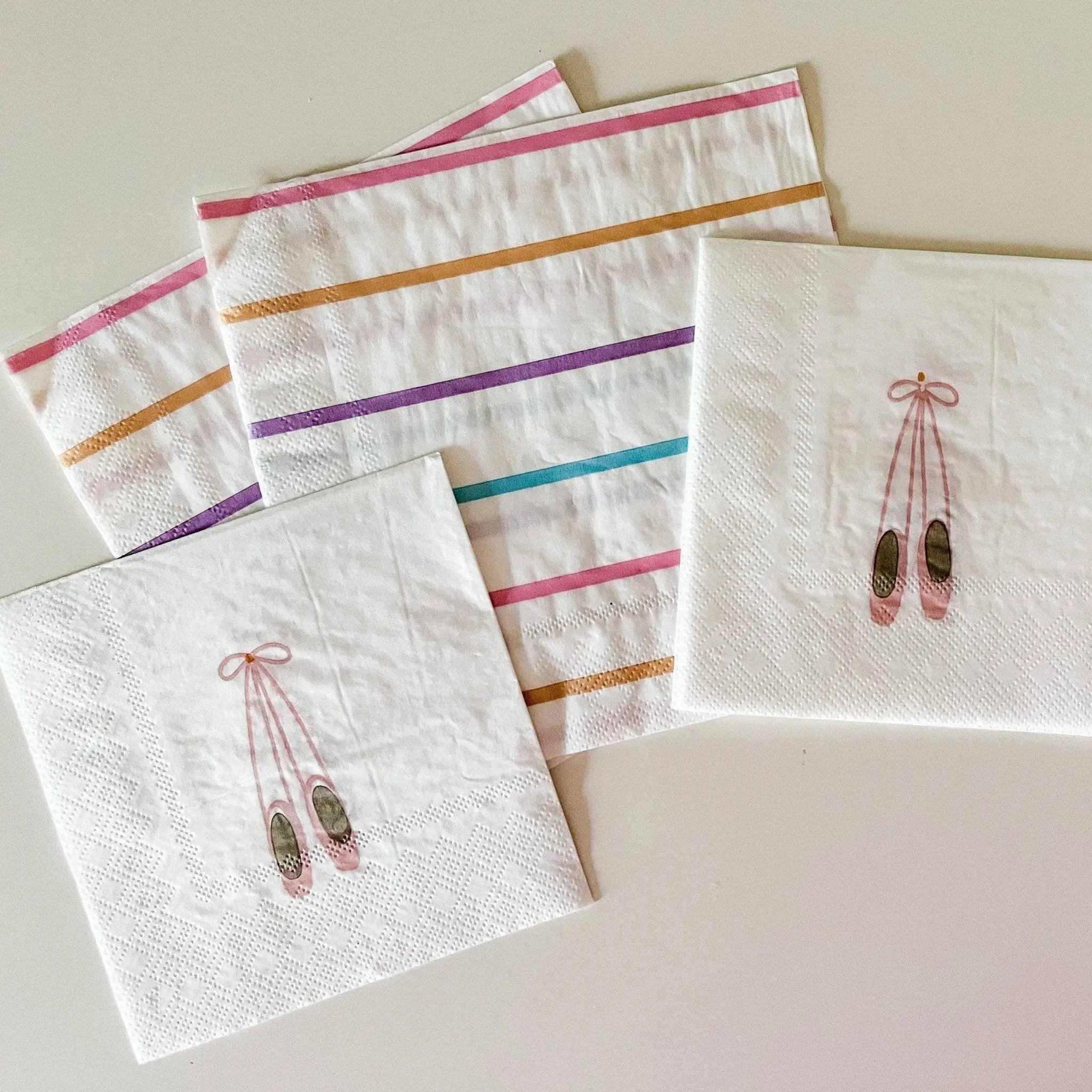 Large Striped Pastel Paper Lunch Napkins (16pcs)