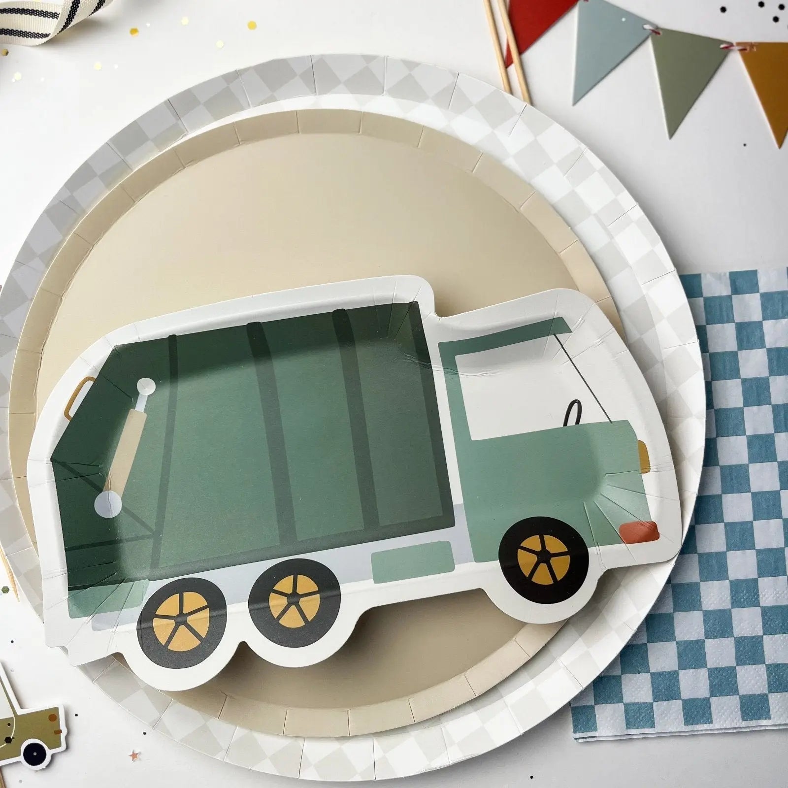 Premium Checkered Light Gray Plate (8pcs)