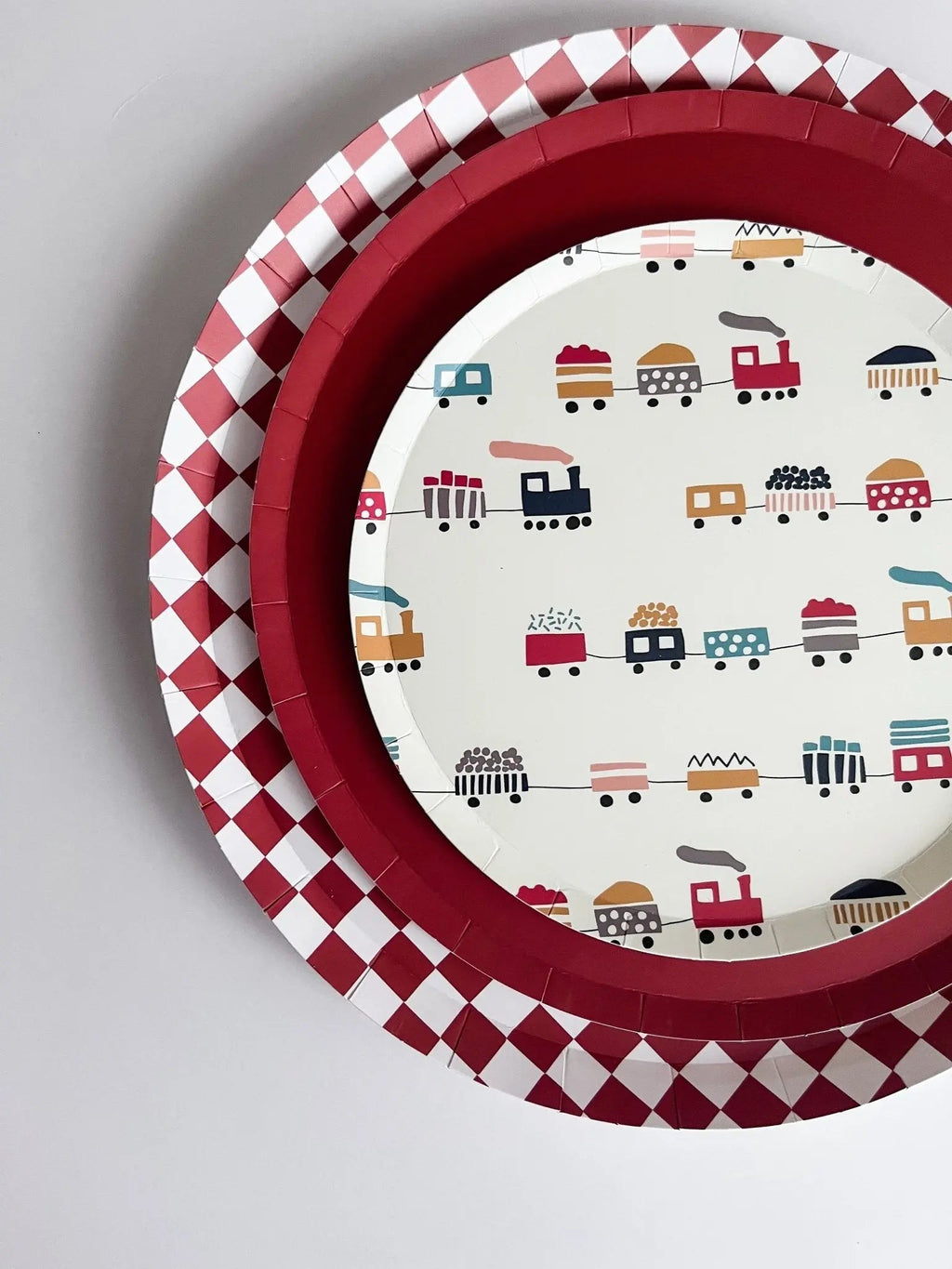 Premium Checkered Red Plate (8pcs)