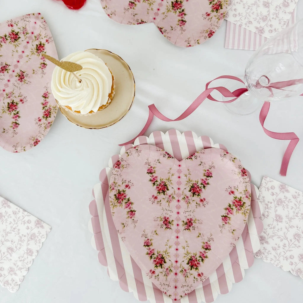 With Love Heart Shaped Plates, 12pcs
